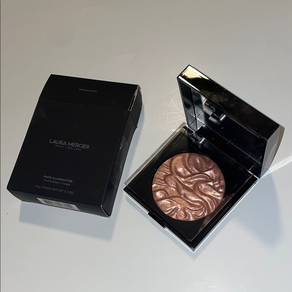 Laura Mercier Face Illuminator - Shimmering Copper - Picture 1 of 5